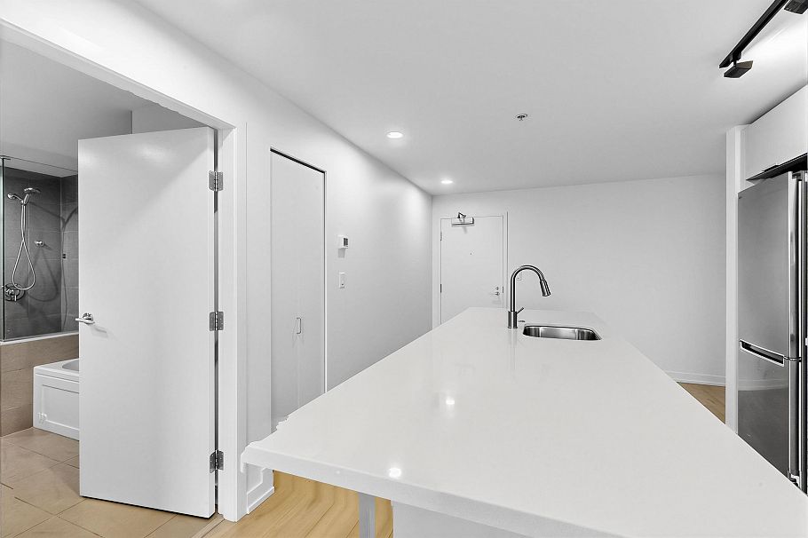 2702 108 W Cordova Street Vancouver, BC - 7