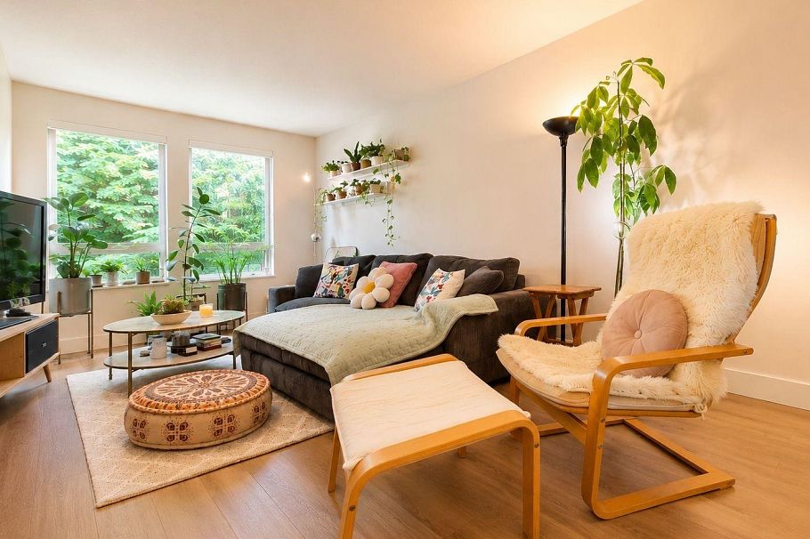 318 1111 E 27th Street North Vancouver, BC - 4