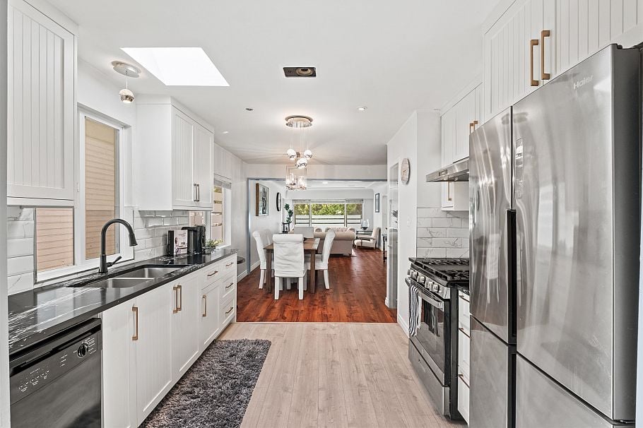 2808 Eastern Avenue North Vancouver, BC - 7