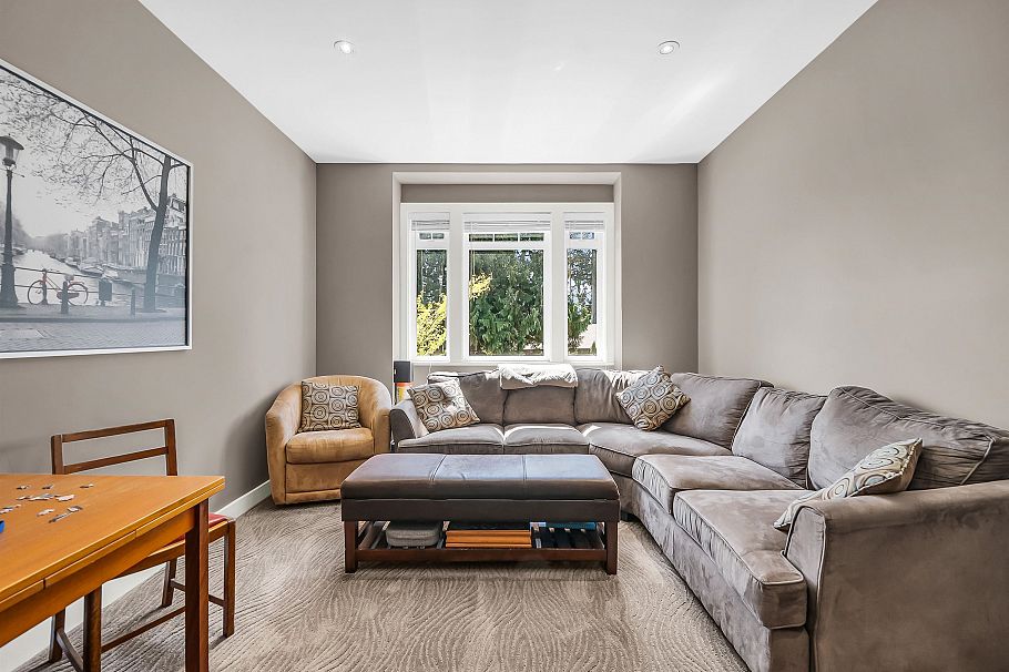 938 Beaumont Drive North Vancouver, BC - 16