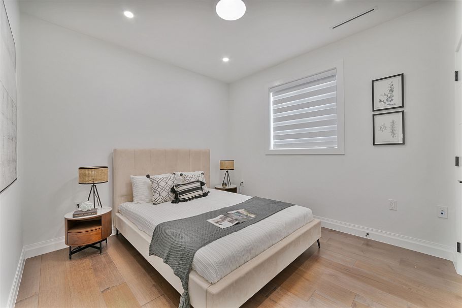 3615 Yale Street Vancouver, BC - 21
