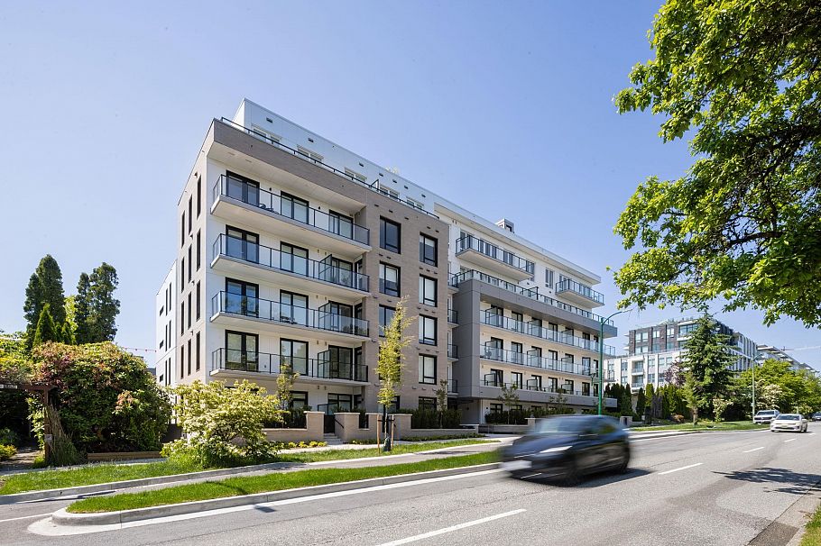 6829 Cambie Street Vancouver, BC - 14