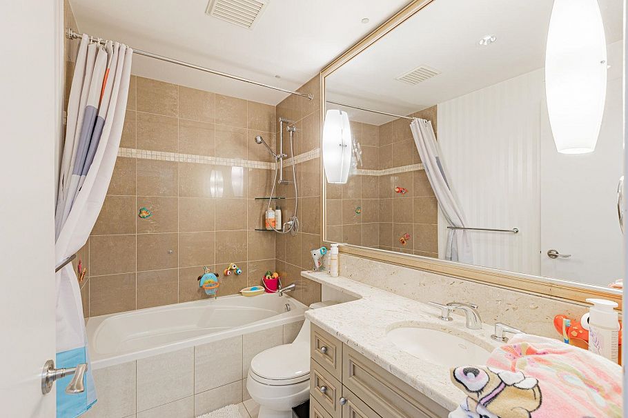 2302 323 Jervis Street Vancouver, BC - 24