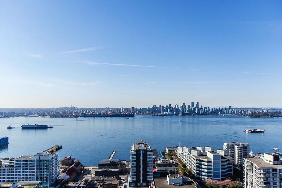 2601 120 W 2nd Street North Vancouver, BC - 26