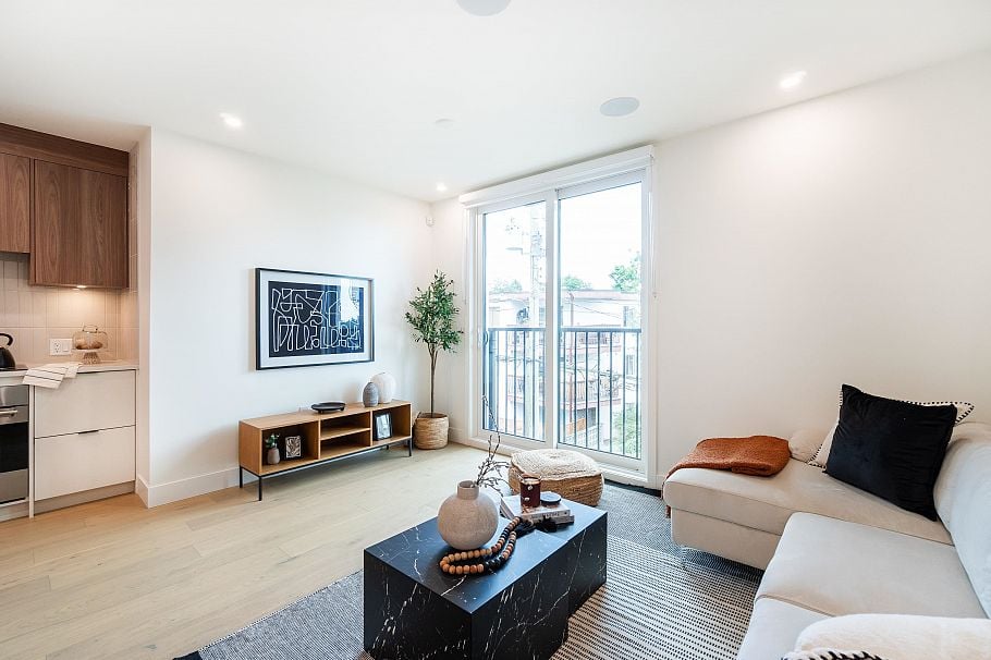 122 1552 E 3rd Avenue Vancouver, BC - 8