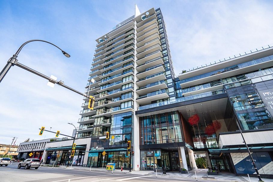 135 E 13th Street North Vancouver, BC - 27