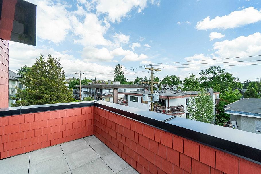 122 1552 E 3rd Avenue Vancouver, BC - 28