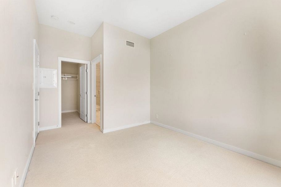 1306 3533 Ross Drive Vancouver, BC - 20