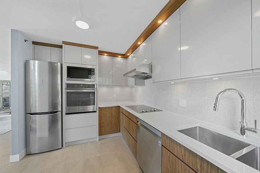 509 990 Beach Avenue Vancouver, BC - 6