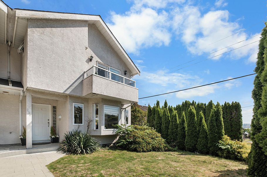 230 St. Patricks Avenue North Vancouver, BC - 19