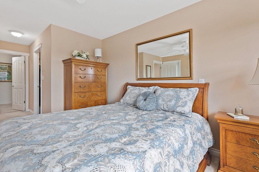 326 E 12th Street North Vancouver, BC - 11