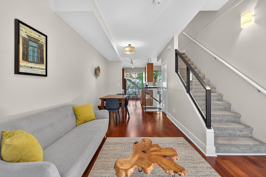 3683 Commercial Street Vancouver, BC - 7