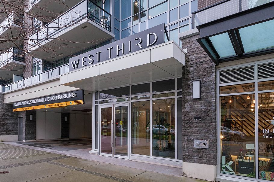 303 177 W 3rd Street North Vancouver, BC - 2