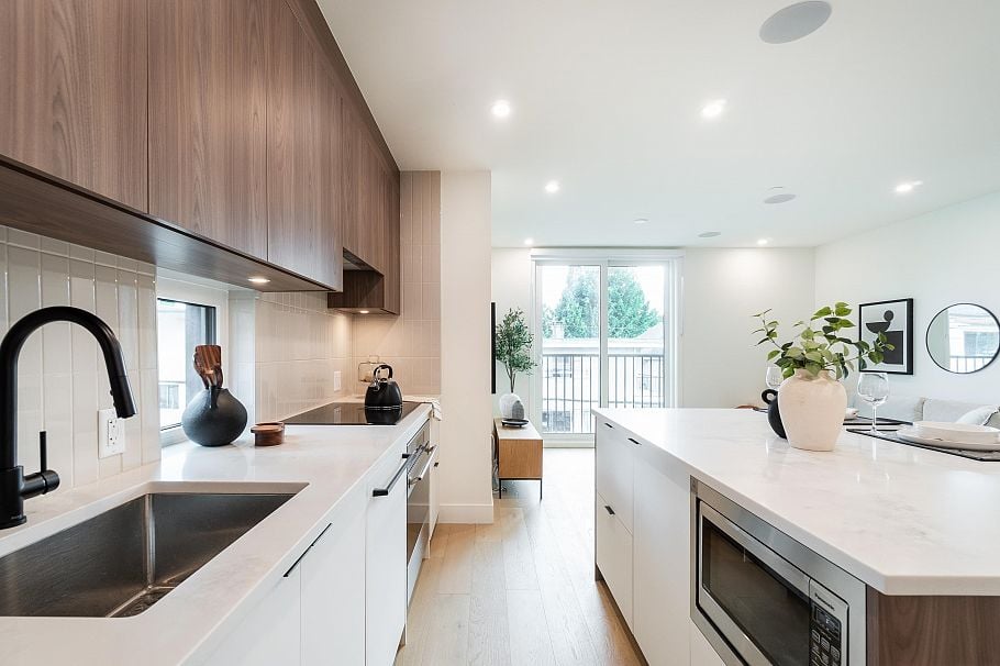 122 1552 E 3rd Avenue Vancouver, BC - 23