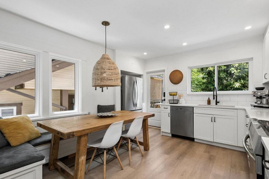 1255 E 23rd Avenue Vancouver, BC - 10