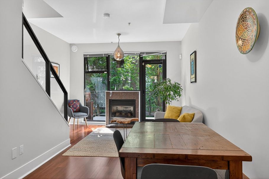 3683 Commercial Street Vancouver, BC - 14