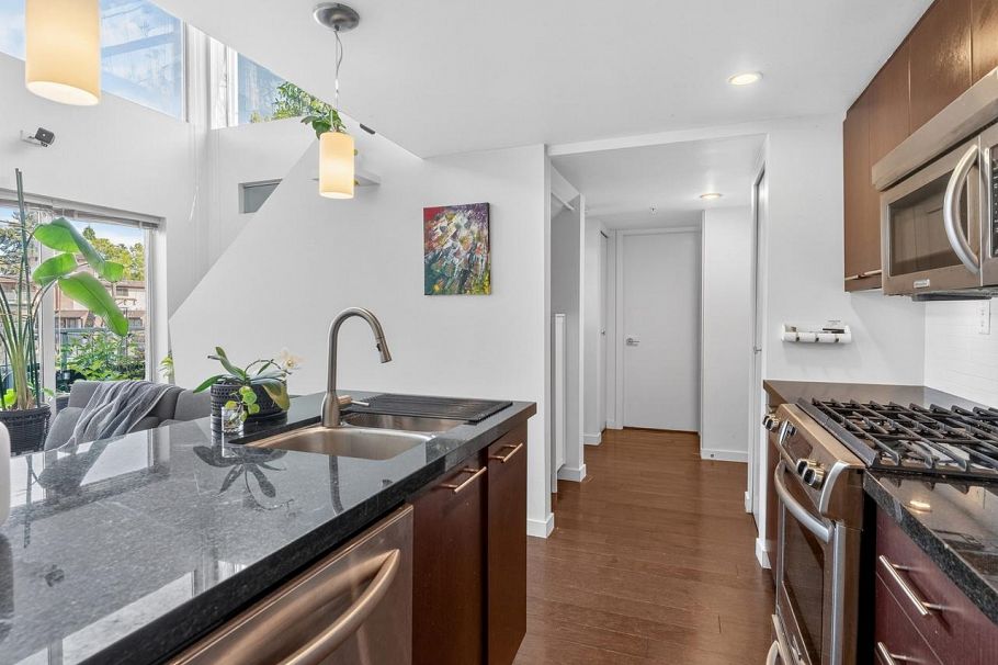 PH1 1288 Chesterfield Avenue North Vancouver, BC - 5