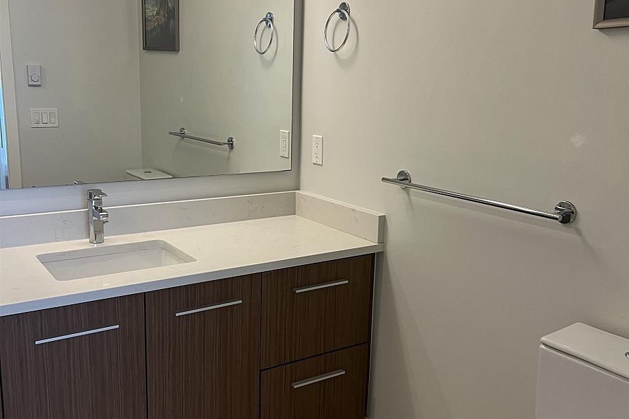 212 6033 Gray Avenue Vancouver, BC - 9