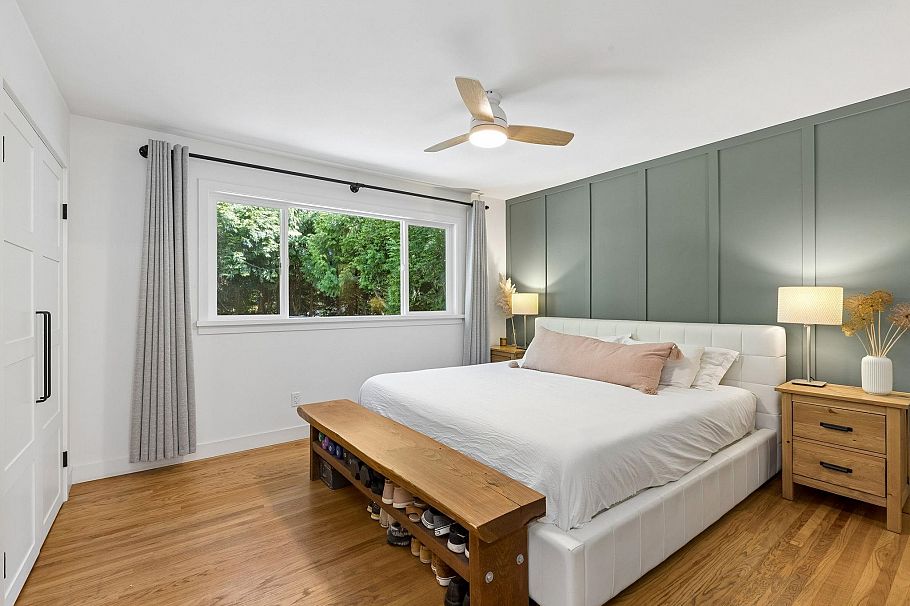 1214 Eastview Road North Vancouver, BC - 16