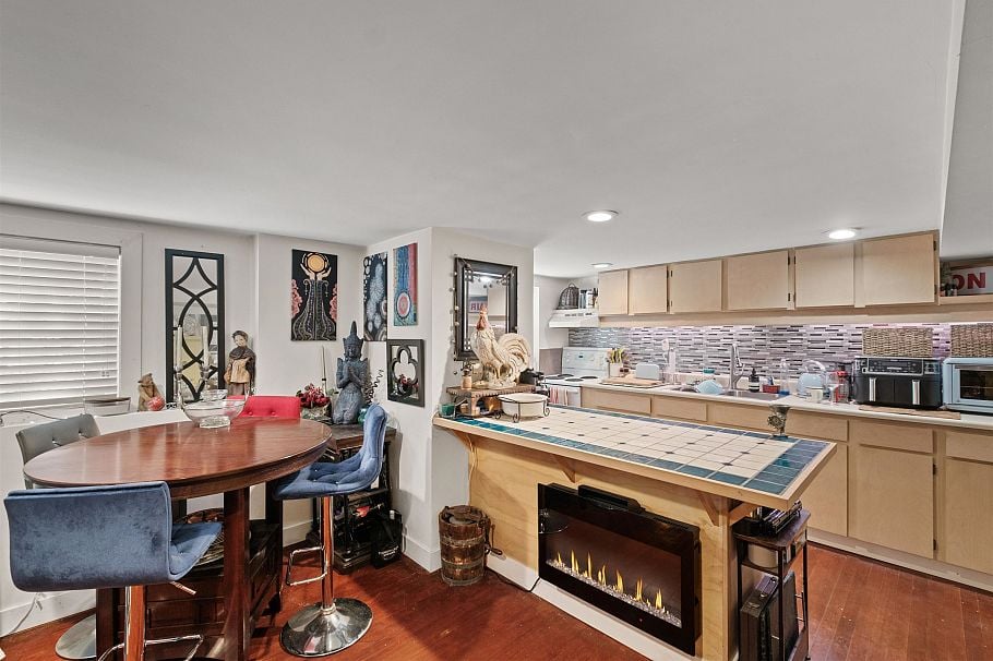 2808 Eastern Avenue North Vancouver, BC - 22