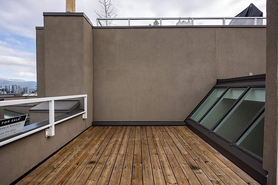 B3 1070 W 7th Avenue Vancouver, BC - 24