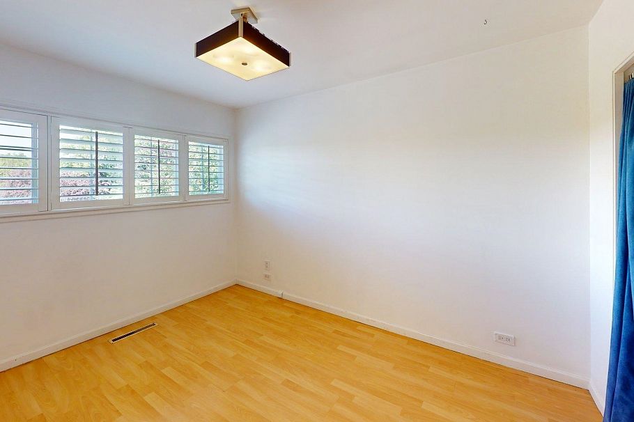 1567 Mcbride Street North Vancouver, BC - 20