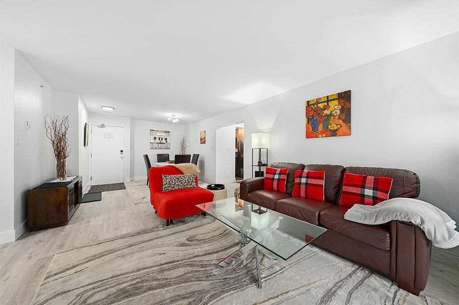 1403 1060 Alberni Street Vancouver, BC - 1