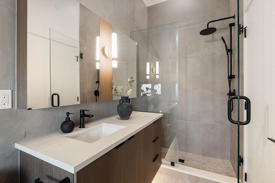 2 550 Kaslo Street Vancouver, BC - 23