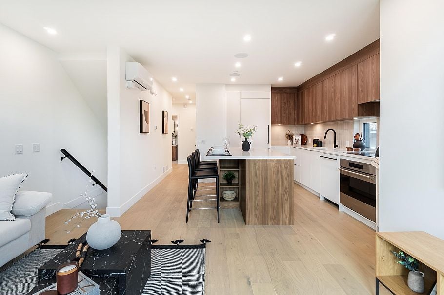 122 1552 E 3rd Avenue Vancouver, BC - 13
