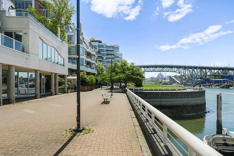 509 990 Beach Avenue Vancouver, BC - 31