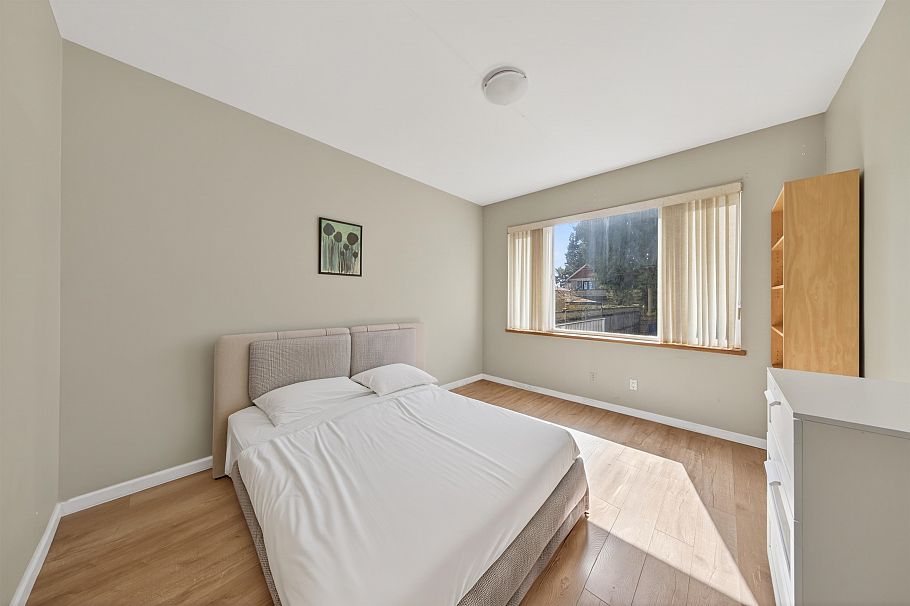 3456 W 36th Avenue Vancouver, BC - 18