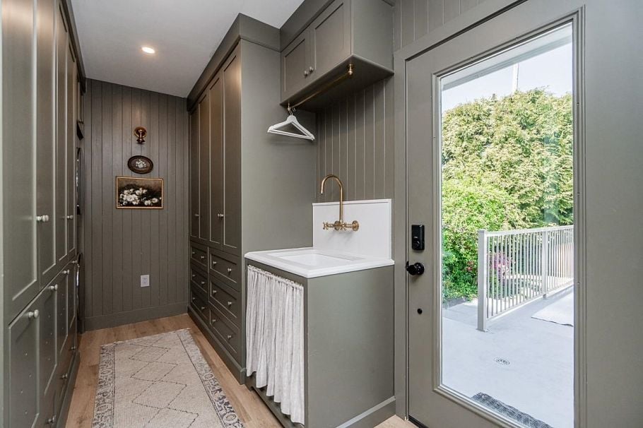 2784 Crescentview Drive North Vancouver, BC - 12