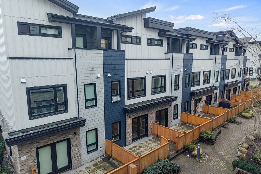 137 535 E 2nd Street North Vancouver, BC - 2