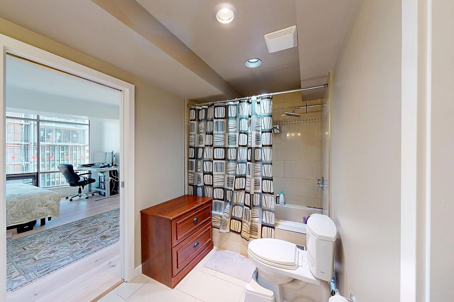 1B 1500 Alberni Street Vancouver, BC - 27