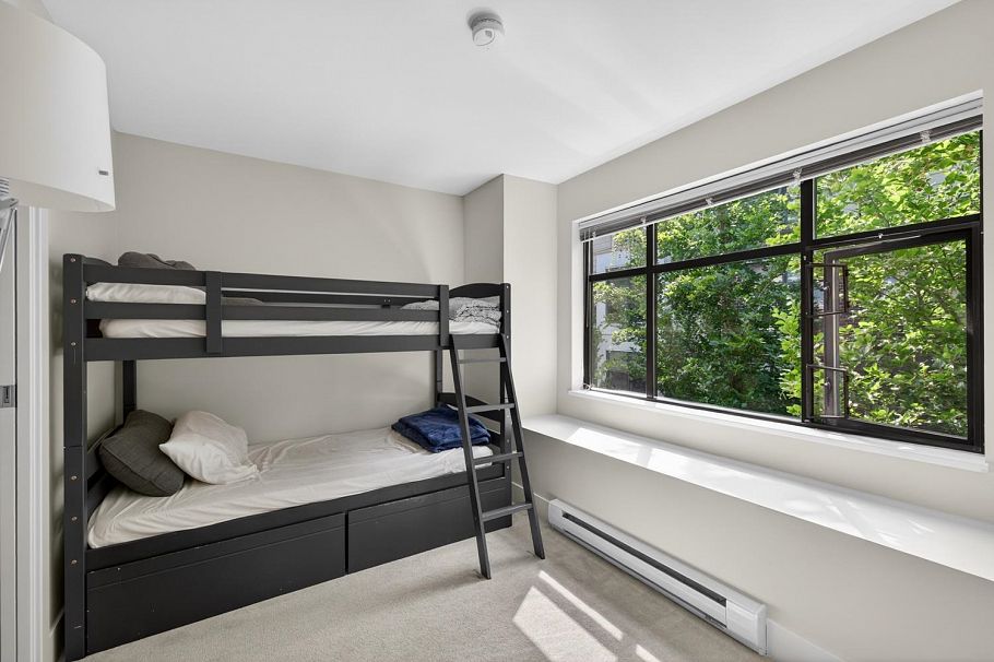 3683 Commercial Street Vancouver, BC - 21