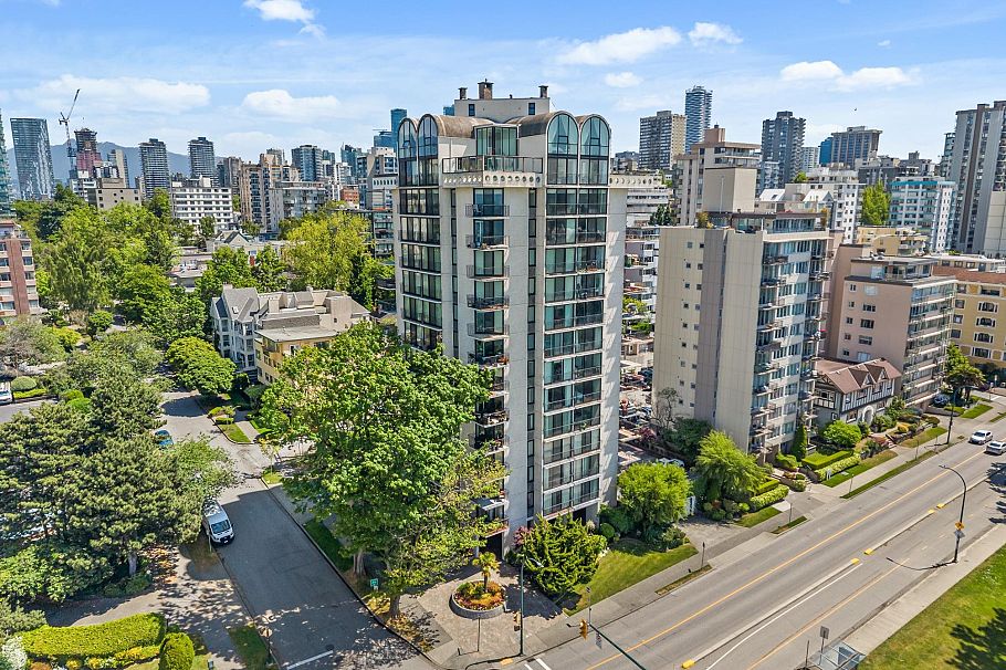 601 1575 Beach Avenue Vancouver, BC - 2