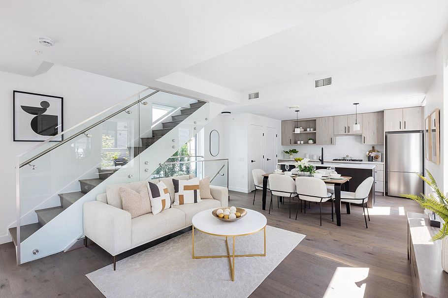 6829 Cambie Street Vancouver, BC - 3