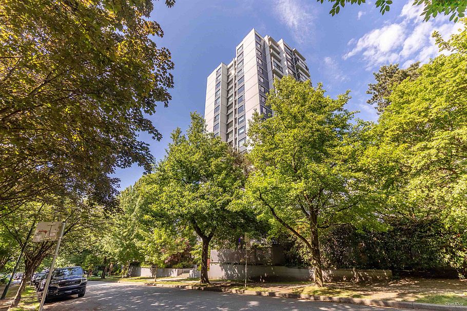 1501 1725 Pendrell Street Vancouver, BC - 29