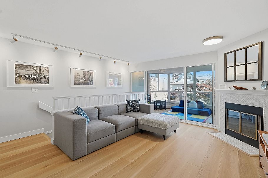 1284 W 8th Avenue Vancouver, BC - 9