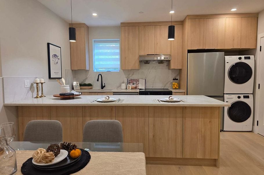 2168 Adanac Street Vancouver, BC - 1