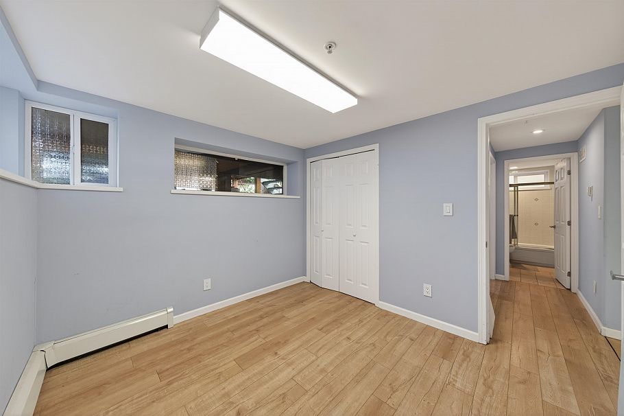 3456 W 36th Avenue Vancouver, BC - 31