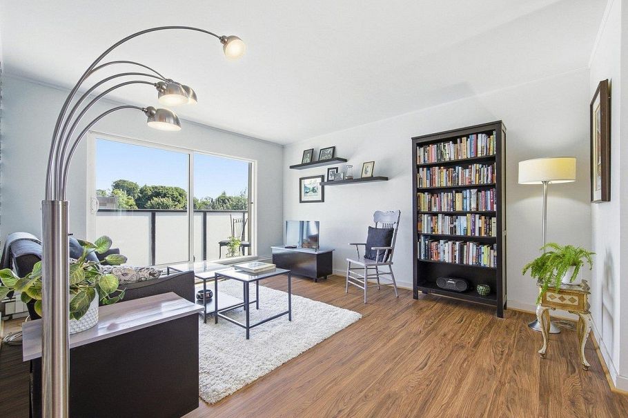 403 570 E 8th Avenue Vancouver, BC - 10