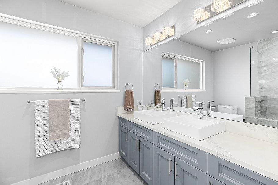 219 E 26th Street North Vancouver, BC - 18
