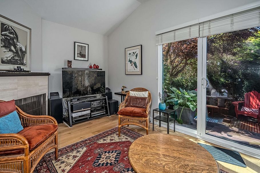 2413 W 5th Avenue Vancouver, BC - 5