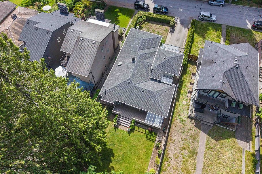 2808 Eastern Avenue North Vancouver, BC - 29