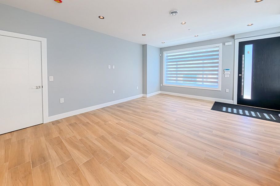 1 2557 W King Edward Avenue Vancouver, BC - 7