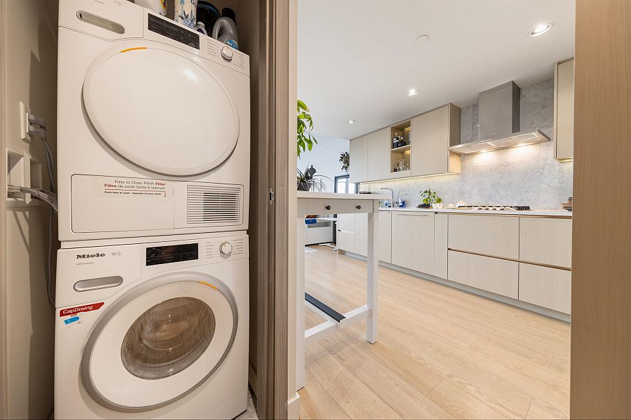 1810 89 Nelson Street Vancouver, BC - 16