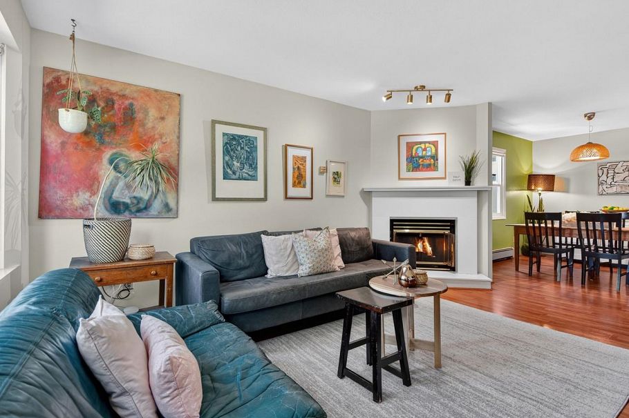2128 Adanac Street Vancouver, BC - 2