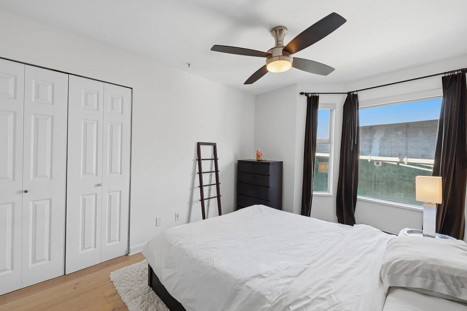 401 1562 W 5th Avenue Vancouver, BC - 16