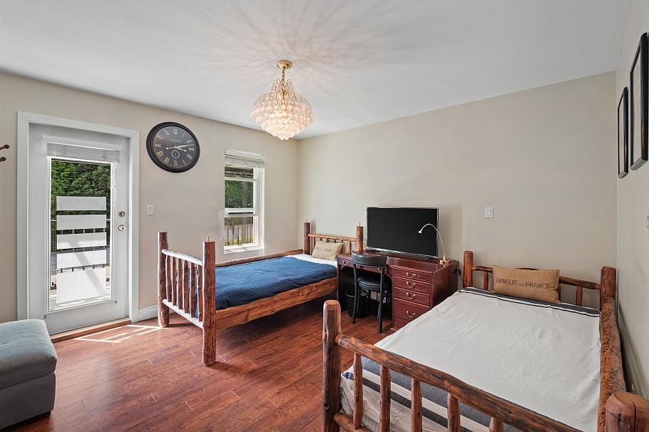 2808 Eastern Avenue North Vancouver, BC - 19